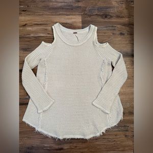 Free People Cream Knit Cold Shoulder Sweater W/ Distressed Hem, Size XS
